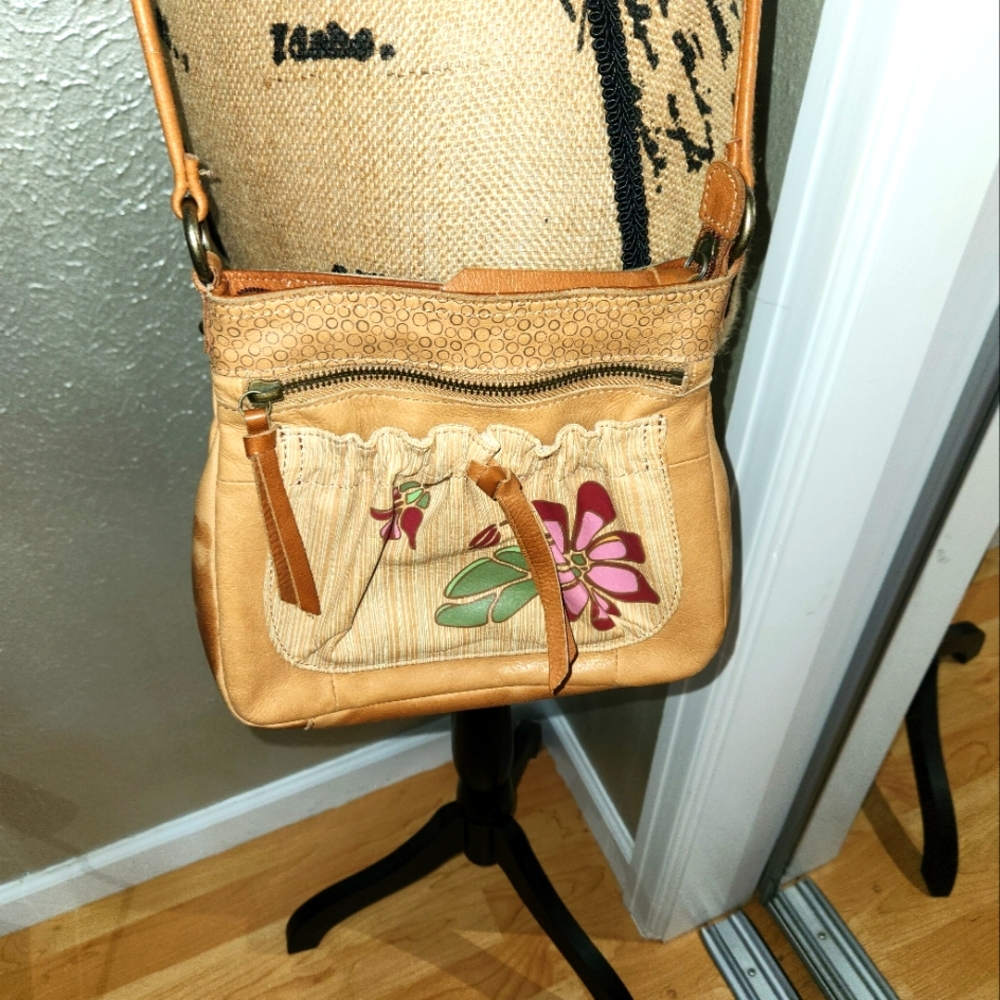 Fossil crossbody